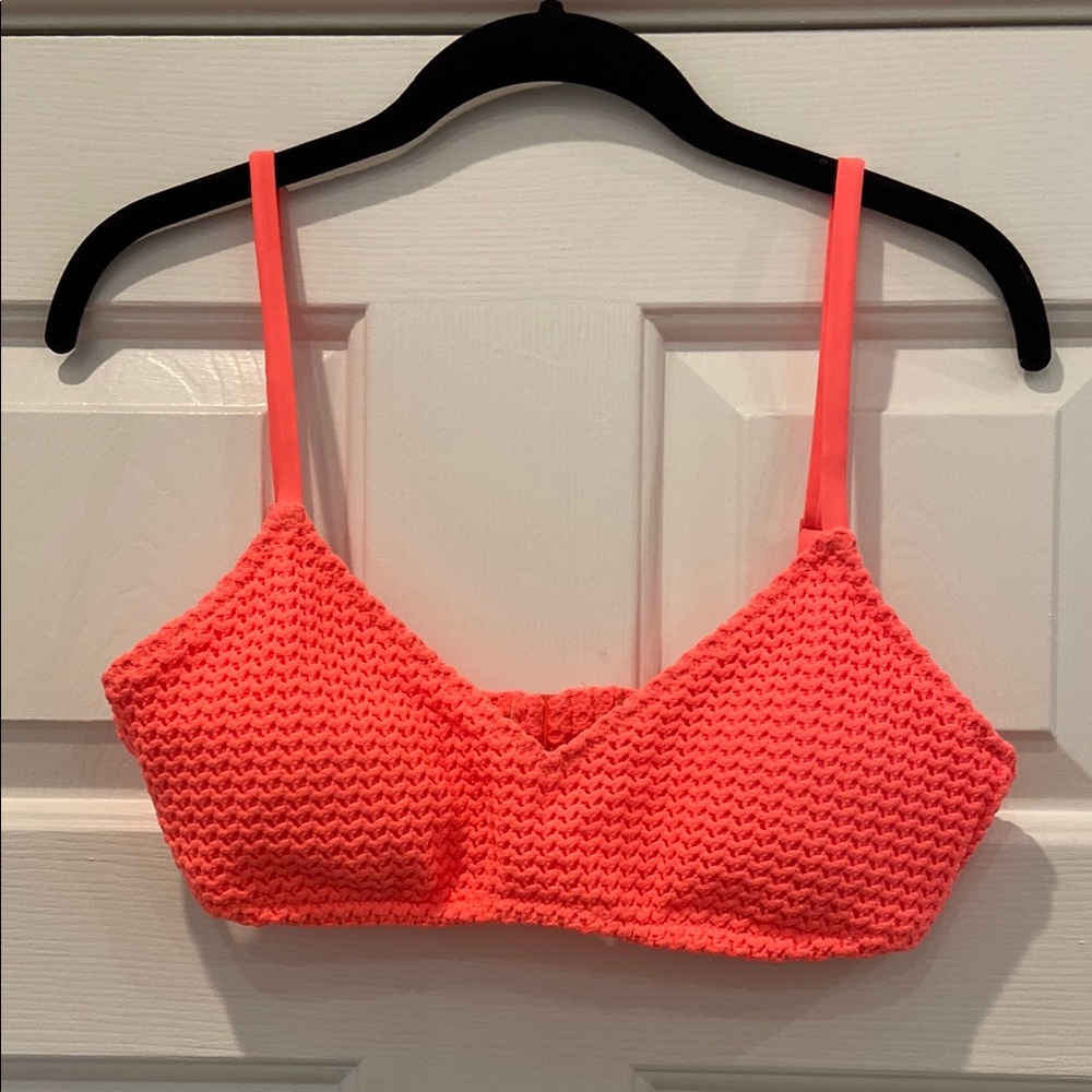 Aerie Scoop Bikini Top NWT Size L